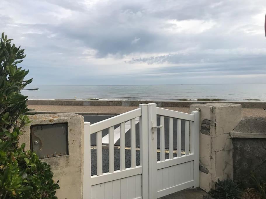 Vue Exceptionnelle En Front De Mer, 8 Personnes Ver-sur-Mer Kültér fotó