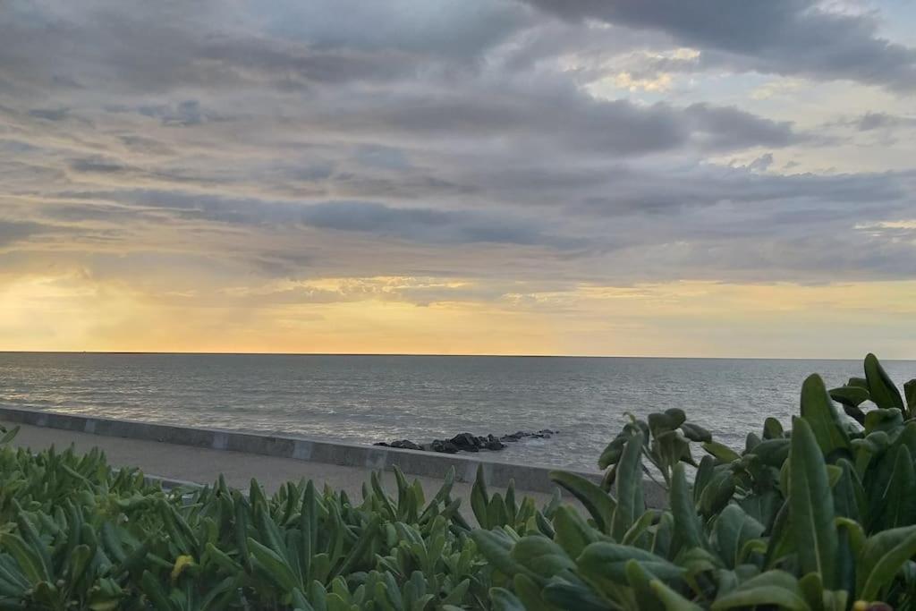 Vue Exceptionnelle En Front De Mer, 8 Personnes Ver-sur-Mer Kültér fotó